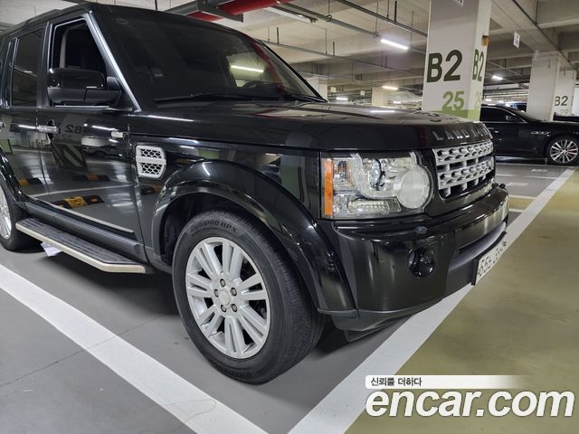 Land Rover Discovery 4 3.0 SDV6 SE 2012 — фото 2