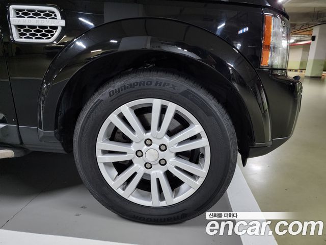 Land Rover Discovery 4 3.0 SDV6 SE 2012 — фото 3