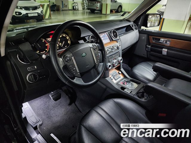 Land Rover Discovery 4 3.0 SDV6 SE 2012 — фото 21