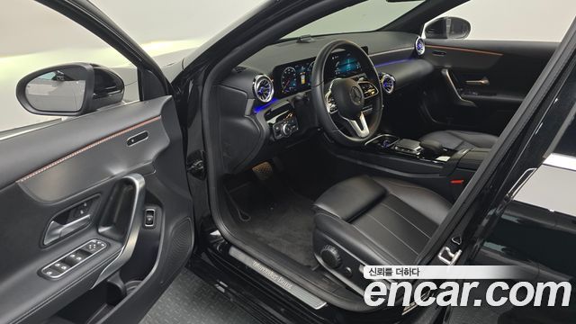 Mercedes-Benz A-Class (W177) A220 Sedan 2022 — фото 10