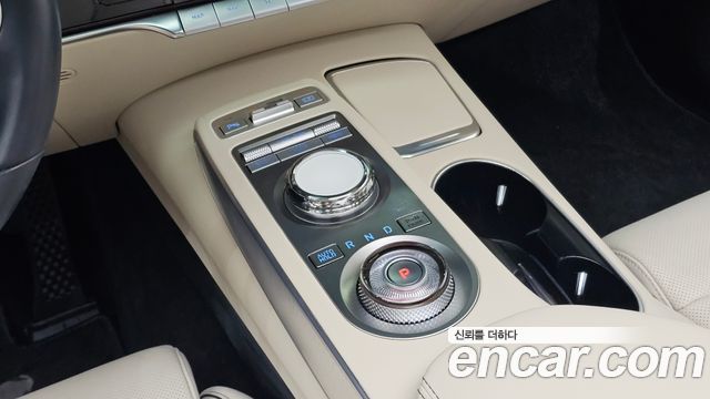 Genesis GV70 2.5T Gasoline AWD 2023 — фото 9