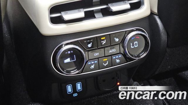Genesis GV70 2.5T Gasoline AWD 2023 — фото 16
