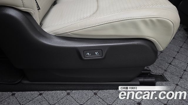 Kia Carnival (IV) Diesel 9-Seater Signature 2021 — фото 40
