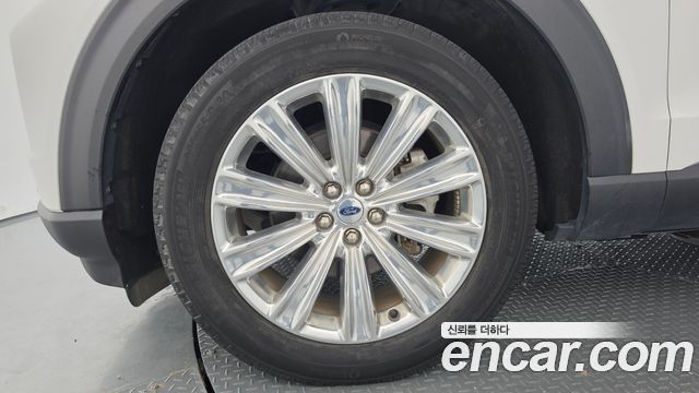 Ford Explorer (VI) 2.3 LimIted 4WD 2020 — фото 5