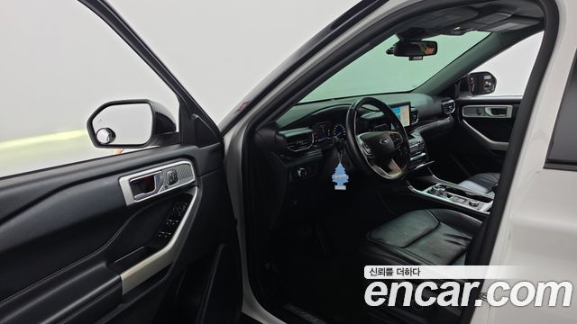 Ford Explorer (VI) 2.3 LimIted 4WD 2020 — фото 10