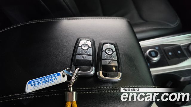 Ford Explorer (VI) 2.3 LimIted 4WD 2020 — фото 15