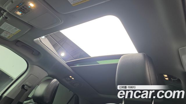 Ford Explorer (VI) 2.3 LimIted 4WD 2020 — фото 17