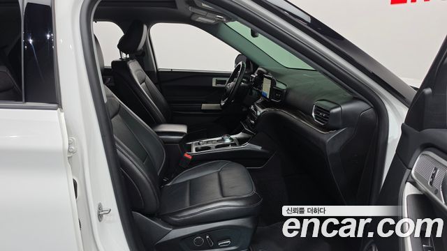 Ford Explorer (VI) 2.3 LimIted 4WD 2020 — фото 26