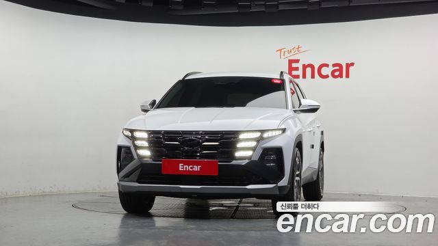 Hyundai Tucson (NX4) Gasoline 1.6 Turbo 4WD Inspiration 2026 — фото 3