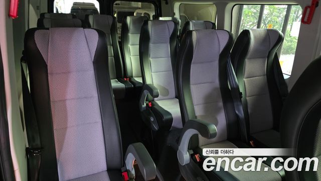 Renault Korea Master 2.3 15-Seater 2020 — фото 12