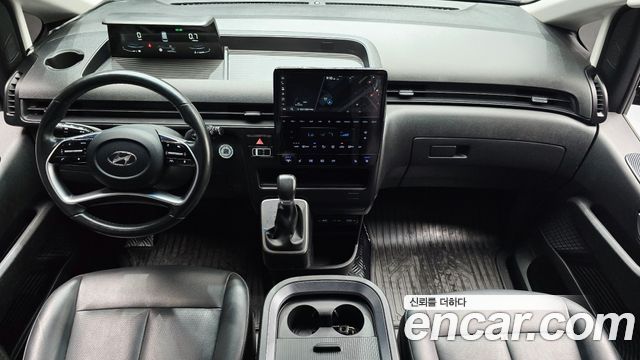 Hyundai Staria Cargo 5-Seater Modern 2023 — фото 7