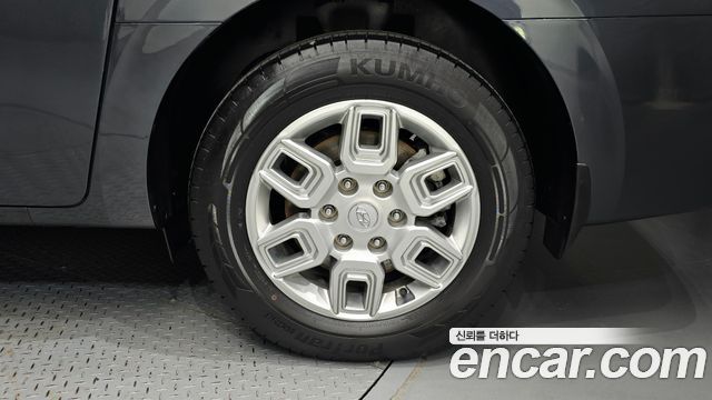 Hyundai Staria Cargo 5-Seater Modern 2023 — фото 21
