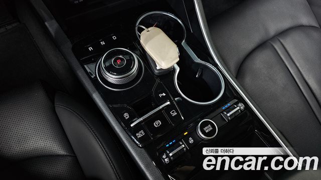 Kia K5 (III) 2.0 Prestige 2023 — фото 9