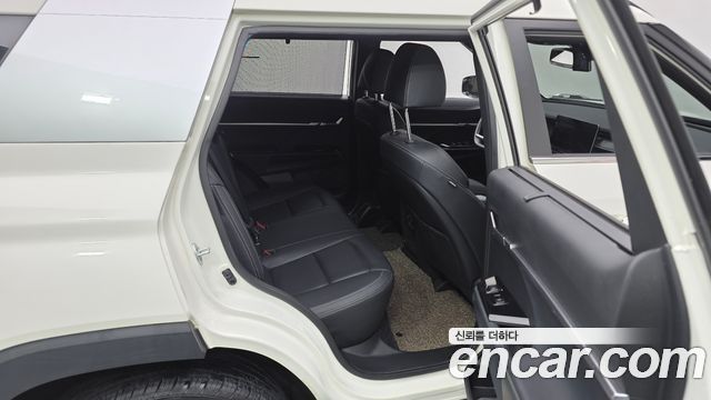 KG Mobility (SsangYong) Torres Gasoline 1.5 2WD T7 2023 — фото 11
