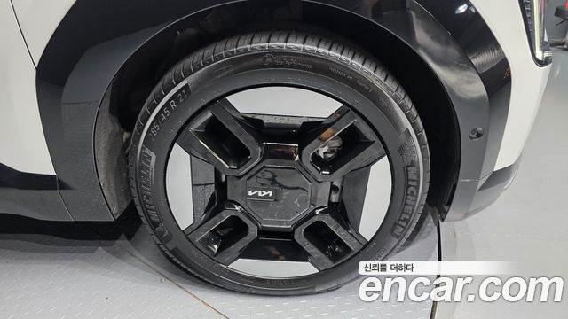 Kia EV9 Long Range 4WD Earth 2024 — фото 21