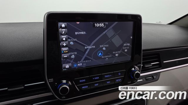 Hyundai Grand Starex Limousine 2019 — фото 16