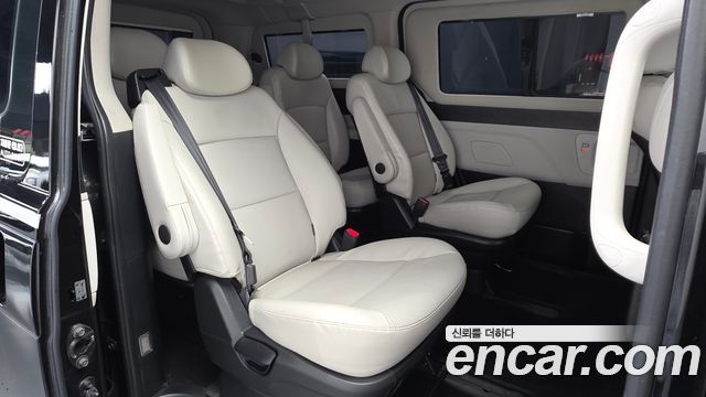 Hyundai Grand Starex Limousine 2019 — фото 26