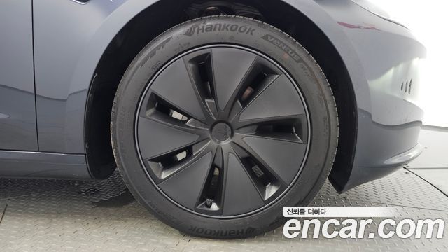 Tesla Model 3 Long Range AWD 2025 — фото 21