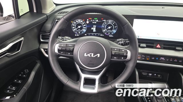 Kia Sportage (V) Diesel 2.0 2WD Prestige 2022 — фото 13
