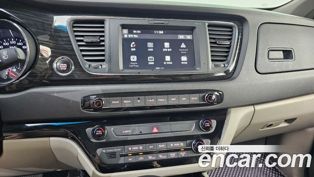 Kia Carnival 9-Seater Noblesse Special 2019 — фото 14