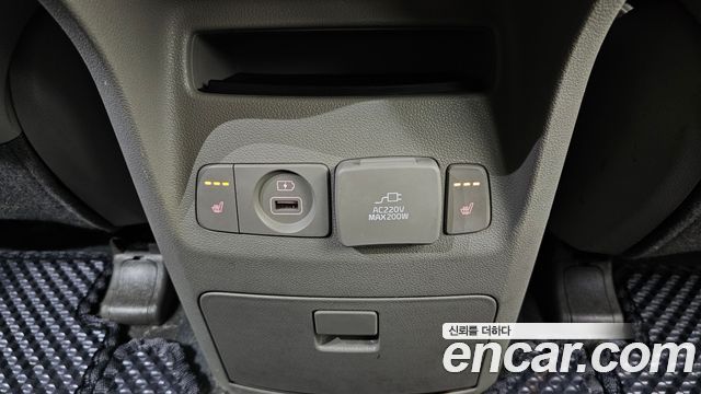 Kia Carnival 9-Seater Noblesse Special 2019 — фото 19