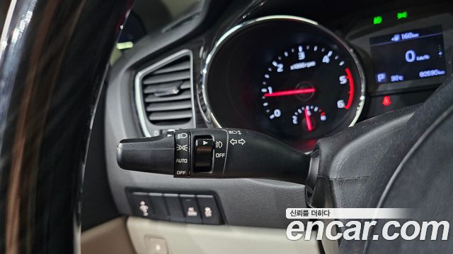 Kia Carnival 9-Seater Noblesse Special 2019 — фото 27