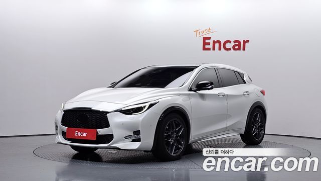 Infiniti Q30 2.0 Sport Proassist
