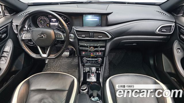 Infiniti Q30 2.0 Sport Proassist 2019 — фото 7