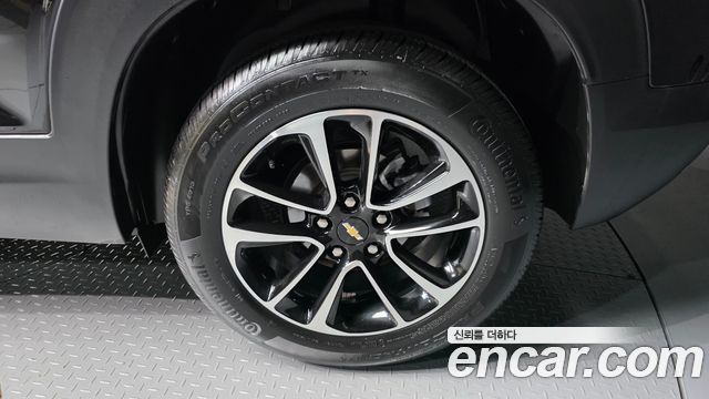 Chevrolet Trailblazer 1.3 Turbo 2WD Premire 2024 — фото 5