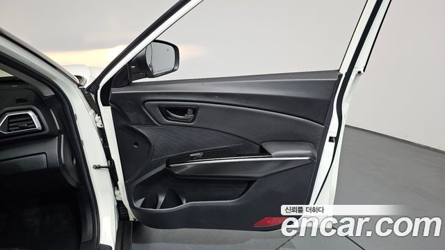 KG Mobility (SsangYong) Tivoli Air 1.5 2WD A7 2025 — фото 24