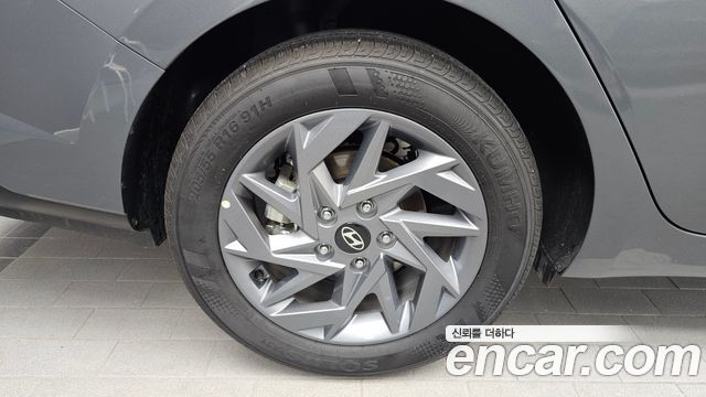 Hyundai Avante (CN7) 1.6 Inspiration 2025 — фото 5