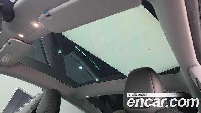 Tesla Model 3 Long Range AWD 2024 — фото 17