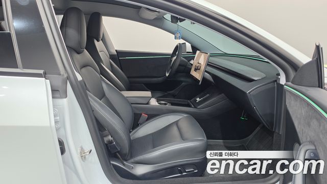 Tesla Model 3 Long Range AWD 2024 — фото 26