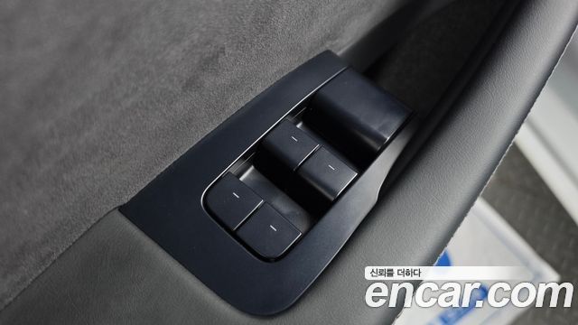 Tesla Model 3 Long Range AWD 2024 — фото 30