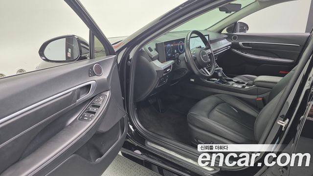 Hyundai Sonata The Edge (DN8) 2.0 LPG(Rent) Business 1 2024 — фото 15