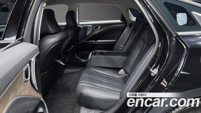 Kia K8 2.5 Gasoline 2WD Noblesse Light 2023 — фото 12
