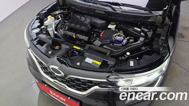 Renault Korea QM6 2.0 LPe Premiere 2WD 2022 — фото 6