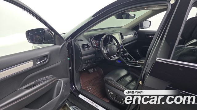 Renault Korea QM6 2.0 LPe Premiere 2WD 2022 — фото 10