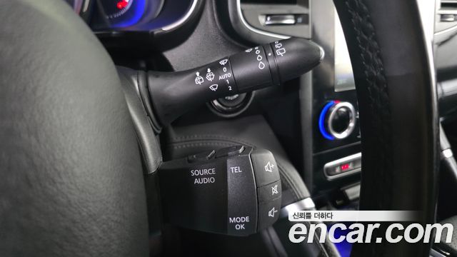 Renault Korea QM6 2.0 LPe Premiere 2WD 2022 — фото 28
