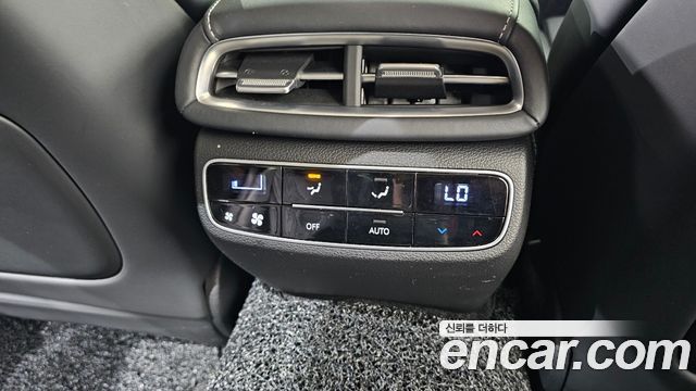 Genesis G80 (RG3) Gasoline 3.5 Turbo AWD 2021 — фото 17