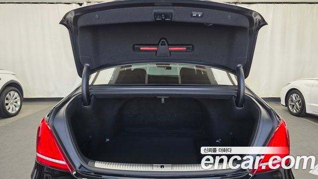 Genesis EQ900 5.0 GDI AWD Prestige 2017 — фото 20