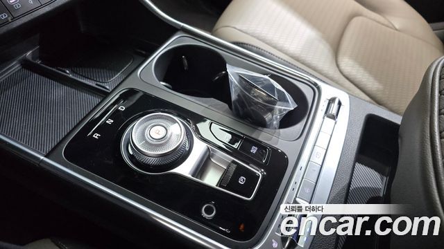 Kia Carnival (IV) HEV 7seater Gravity 2024 — фото 9