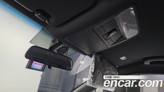 KG Mobility (SsangYong) Rexton Sports Khan Diesel 2.2 4WD Prestige (Leaf) 2020 — фото 18