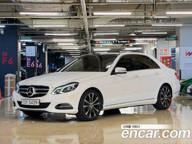 Mercedes-Benz E-Class (W212) E300 4MATIC Avantgarde