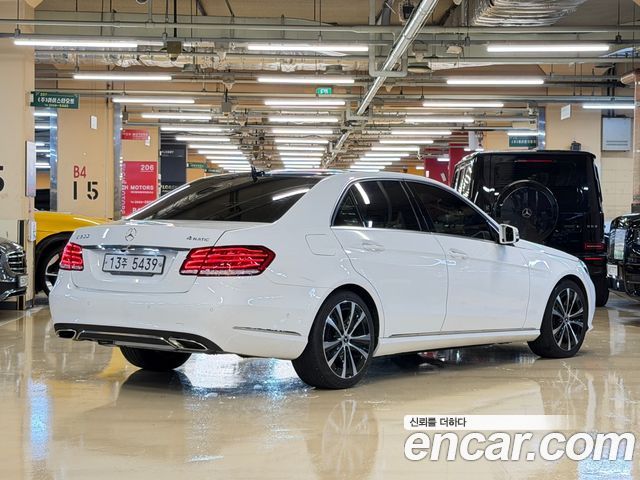 Mercedes-Benz E-Class (W212) E300 4MATIC Avantgarde 2014 — фото 2