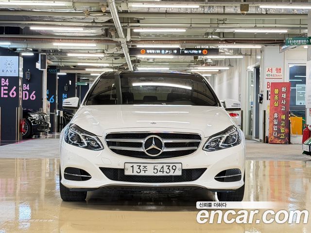 Mercedes-Benz E-Class (W212) E300 4MATIC Avantgarde 2014 — фото 3