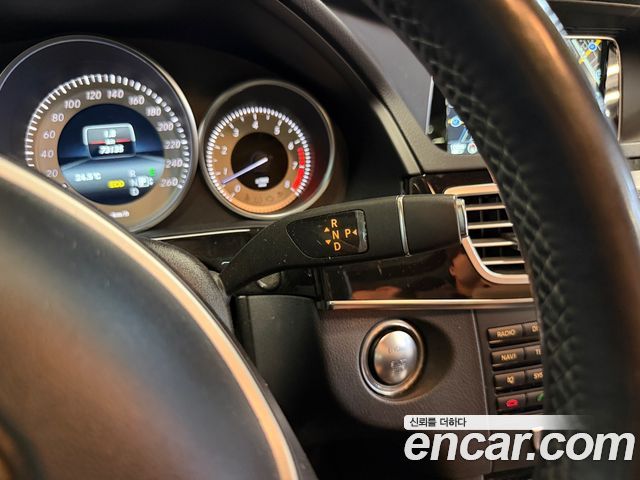 Mercedes-Benz E-Class (W212) E300 4MATIC Avantgarde 2014 — фото 9