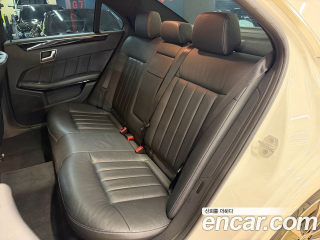 Mercedes-Benz E-Class (W212) E300 4MATIC Avantgarde 2014 — фото 22