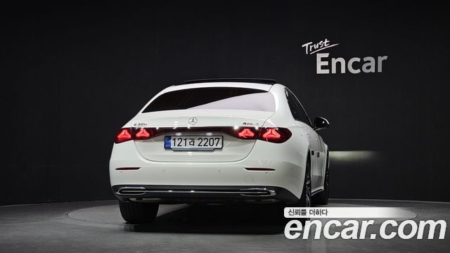 Mercedes-Benz E-Class (W214) E300 4MATIC Exclusive 2026 — фото 4