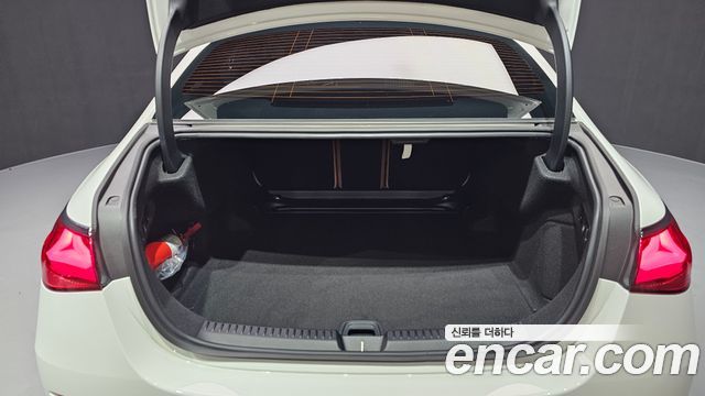 Mercedes-Benz E-Class (W214) E300 4MATIC Exclusive 2026 — фото 20